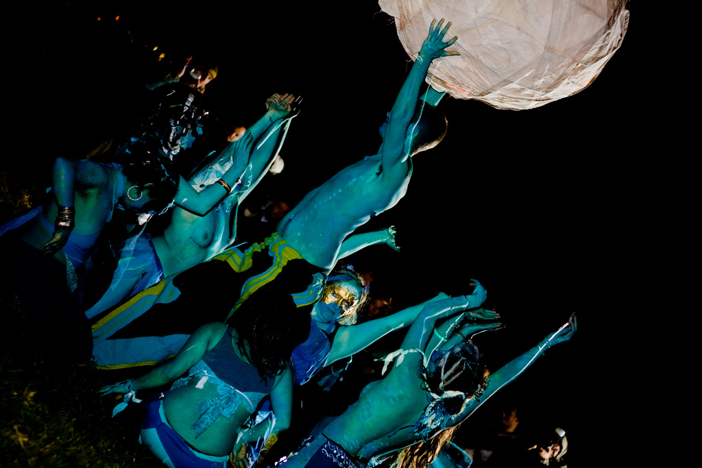 Waterpunt ( mensen symboliseren het element water )